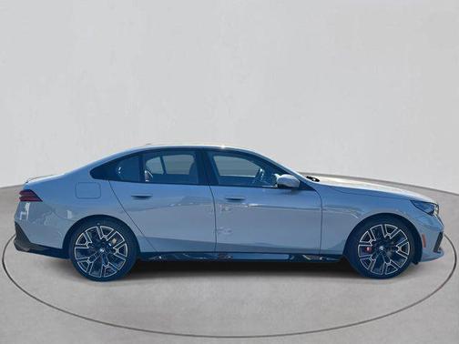 2026 BMW i5 eDrive40