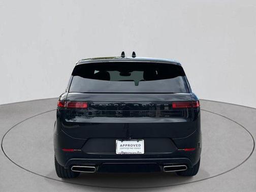 2024 Land Rover Range Rover Sport SE