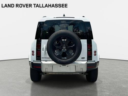 Fuji White 2023 Land Rover Defender 90 S