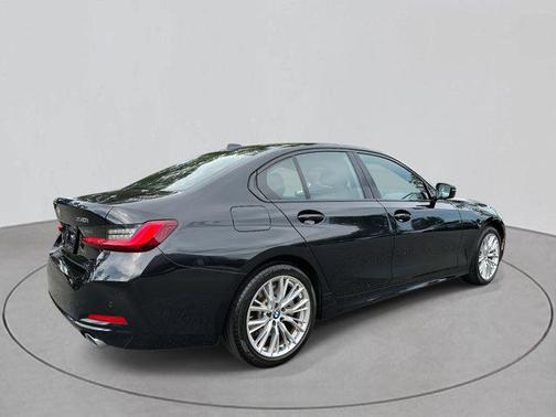 2023 BMW 330 330i