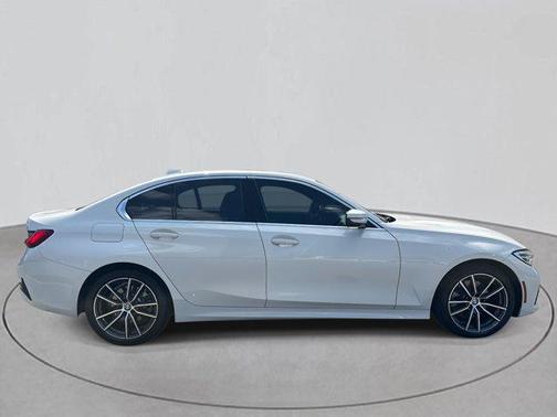 2021 BMW 330 330i