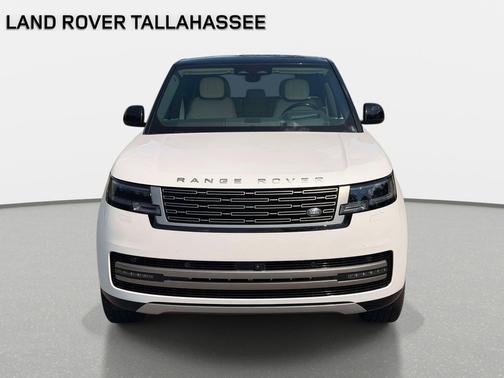 White 2025 Land Rover Range Rover P400 SE 7 Seat