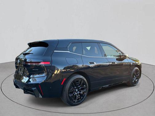 2026 BMW iX xDrive60