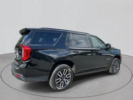 2023 GMC Yukon 4WD AT4
