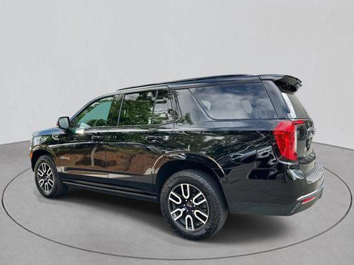 2023 GMC Yukon 4WD AT4