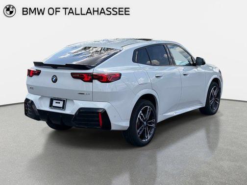 Alpine White 2026 BMW X2 xDrive28i