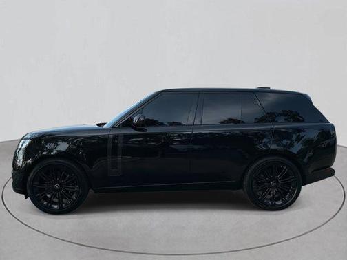 2025 Land Rover Range Rover P530 SE