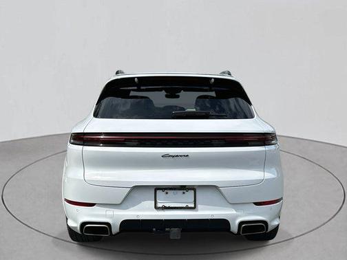 2024 Porsche Cayenne Cayenne