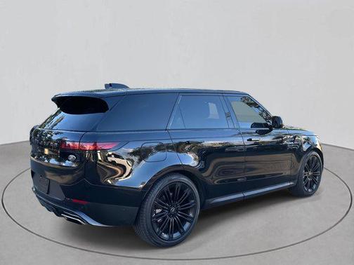 2023 Land Rover Range Rover Sport SE