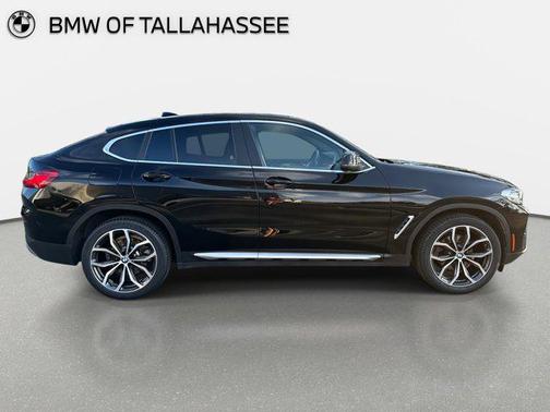 2023 BMW X4 xDrive30i