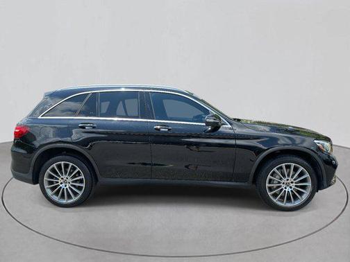 2018 Mercedes-Benz GLC 300 Base