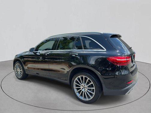 2018 Mercedes-Benz GLC 300 Base