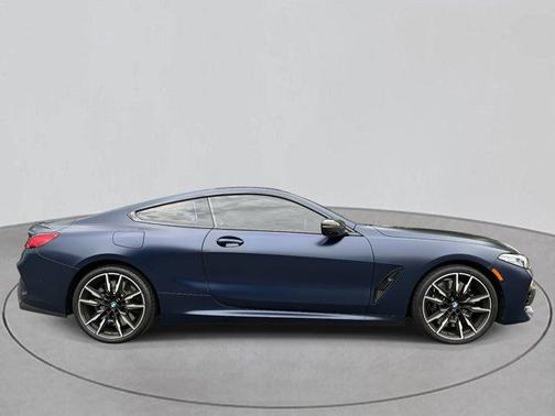 2025 BMW M850 xDrive