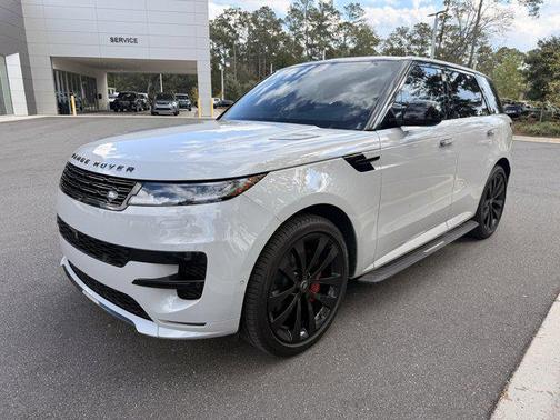 2024 Land Rover Range Rover Sport SE