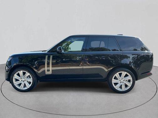 2023 Land Rover Range Rover P400 SE