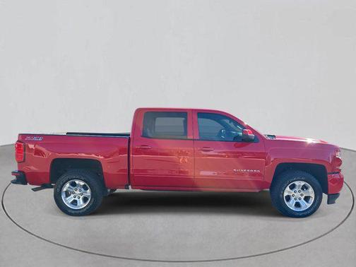 2017 Chevrolet Silverado 1500 2LT
