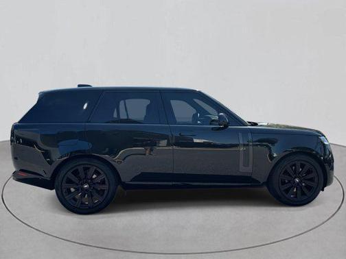 2023 Land Rover Range Rover P400 SE