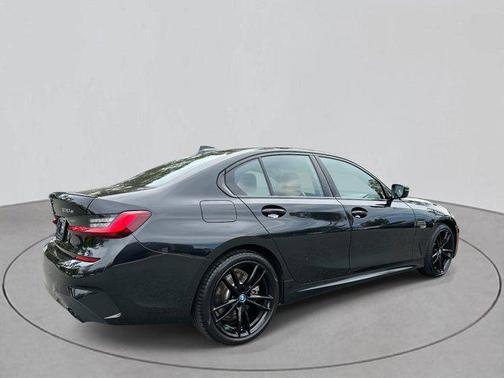 2022 BMW 330e Base