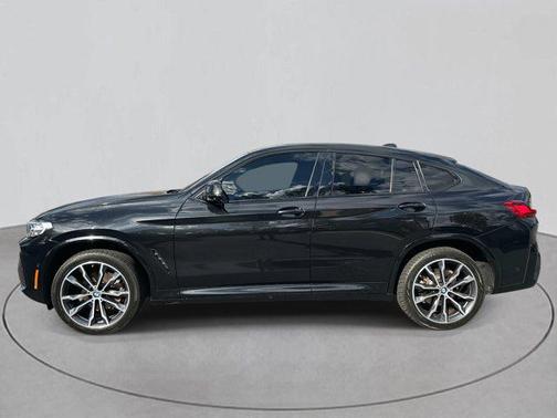 2022 BMW X4 xDrive30i