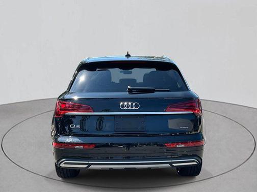 2021 Audi Q5 45 Prestige