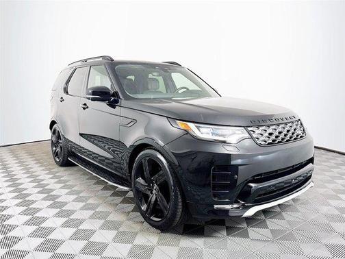 2023 Land Rover Discovery P360 Metropolitan Edition