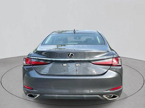 2022 Lexus ES 350 Base