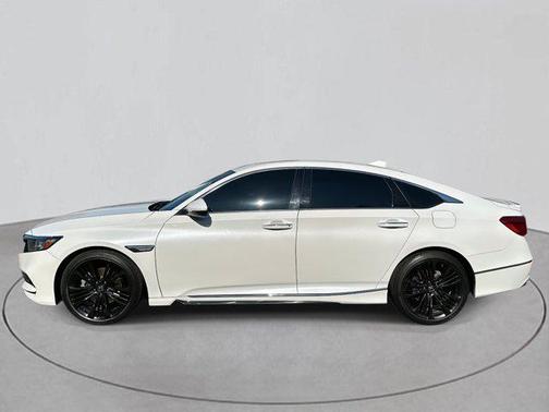 2018 Honda Accord Touring 2.0T