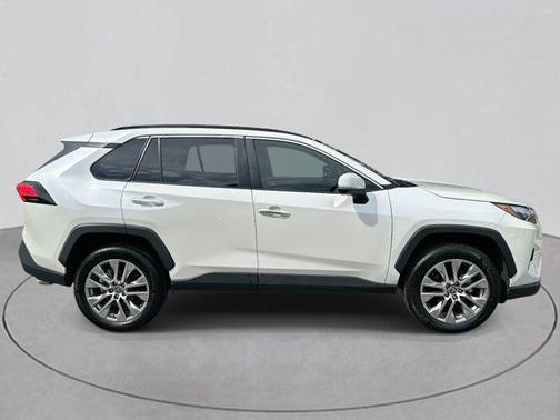 2022 Toyota RAV4 Limited