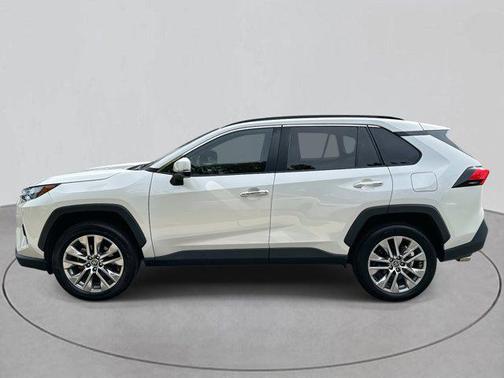 2022 Toyota RAV4 Limited
