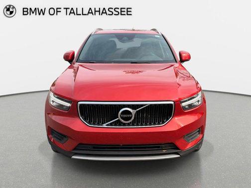 Fusion Red Metallic 2019 Volvo XC40 T5 Momentum