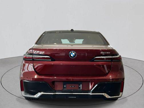 2025 BMW i7 eDrive50