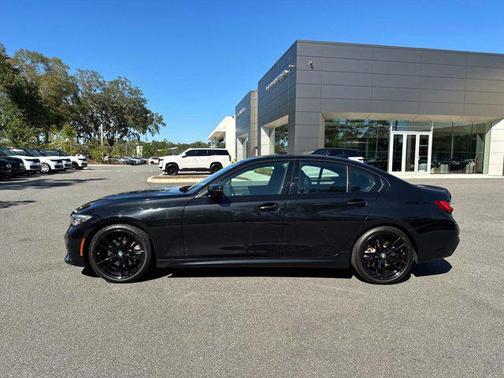 2022 BMW 330 330i