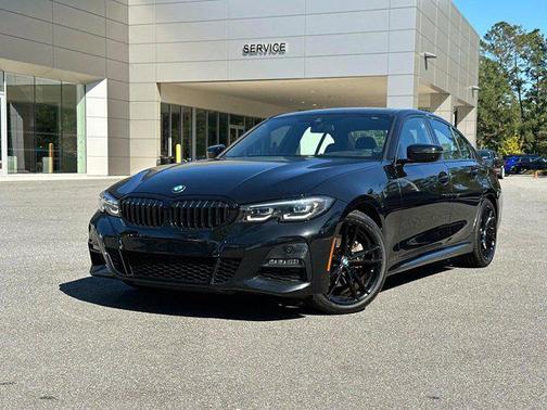 2022 BMW 330 330i