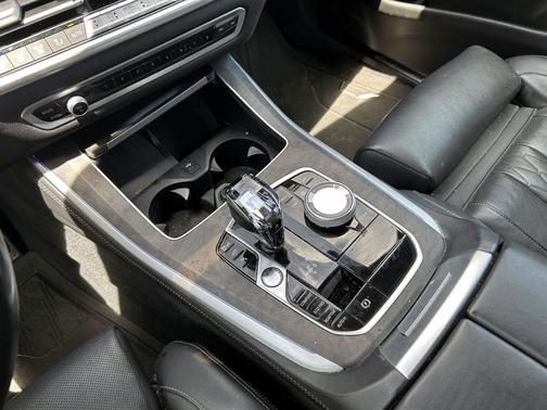 Alpine White 2023 BMW X5 xDrive40i