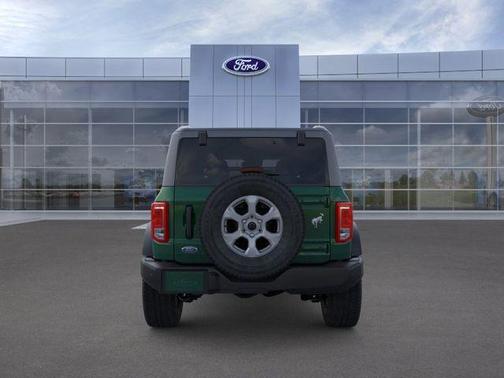 Eruption Green Metallic 2025 Ford Bronco Big Bend