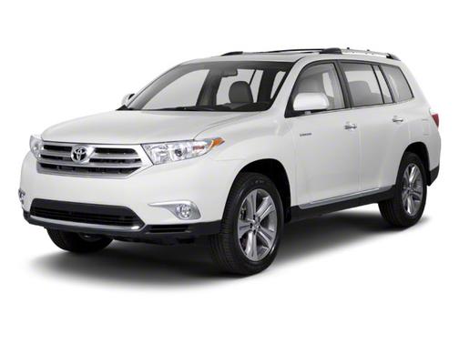 2013 Toyota Highlander SE