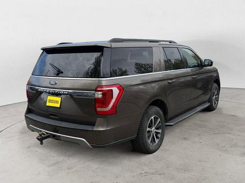 Stone Gray Metallic 2018 Ford Expedition Max XLT