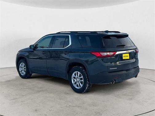 2021 Chevrolet Traverse LT Cloth