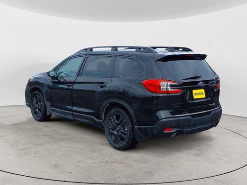 Crystal Black Silica 2024 Subaru Ascent Onyx Edition 7-Passenger