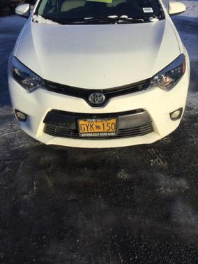 Photo 2 of 17 of 2015 Toyota Corolla LE Plus
