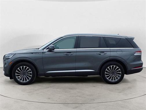 2023 Lincoln Aviator Standard AWD