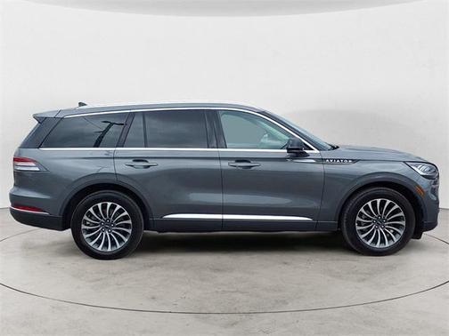 2023 Lincoln Aviator Standard AWD