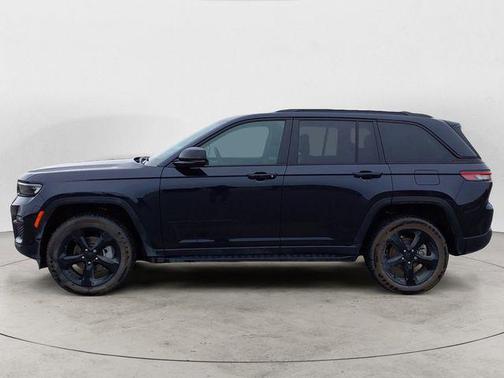 Midnight Sky 2024 Jeep Grand Cherokee Limited