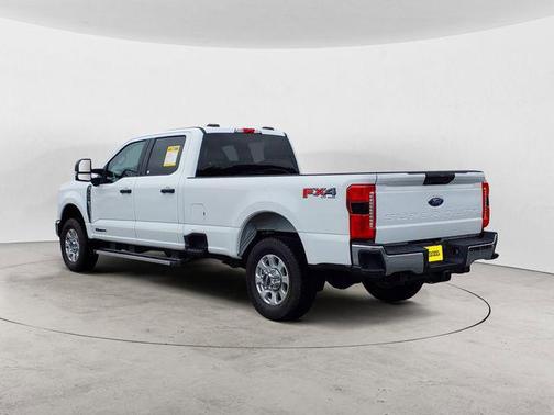 2024 Ford F-350 XLT
