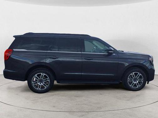 Gray Metallic 2025 Ford Expedition Active