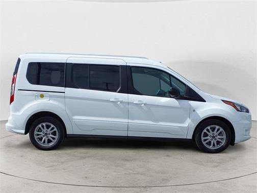 2022 Ford Transit Connect XLT