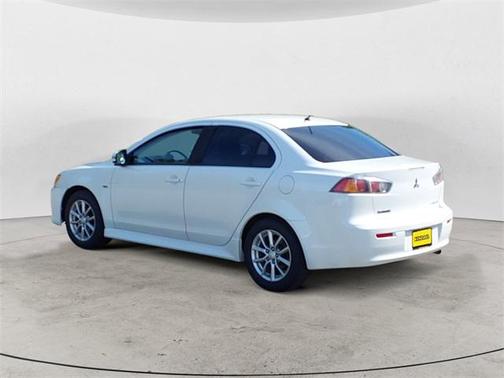 2016 Mitsubishi Lancer ES
