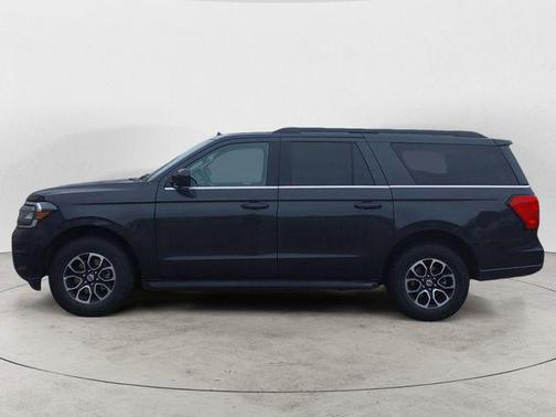 Gray Metallic 2024 Ford Expedition Max XLT