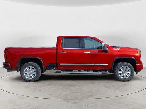 Radiant Red Tintcoat 2025 Chevrolet Silverado 2500 High Country
