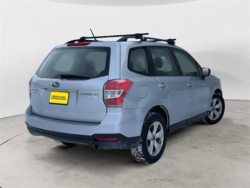 2015 Subaru Forester 2.5i